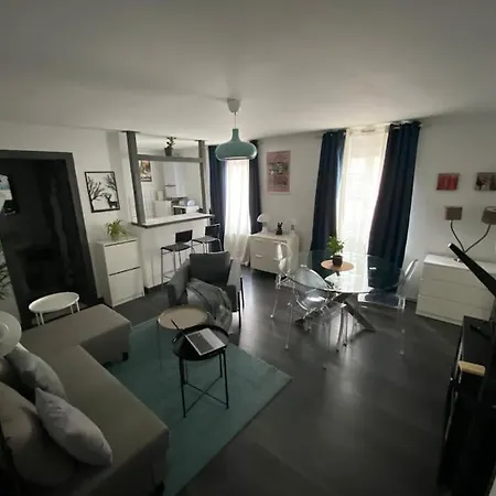 Apartment Prive 2 Pieces 42m Proche Centre *